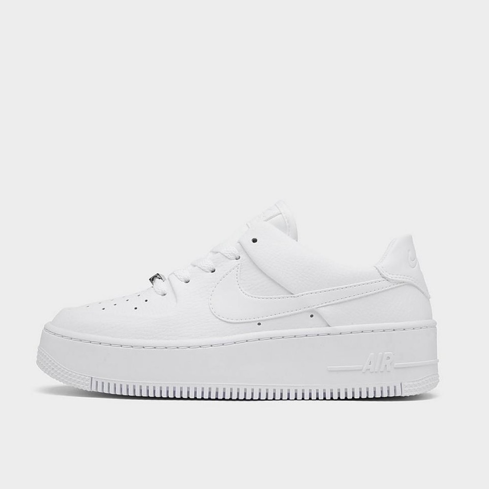 Nike Air Force 1 Sage Low